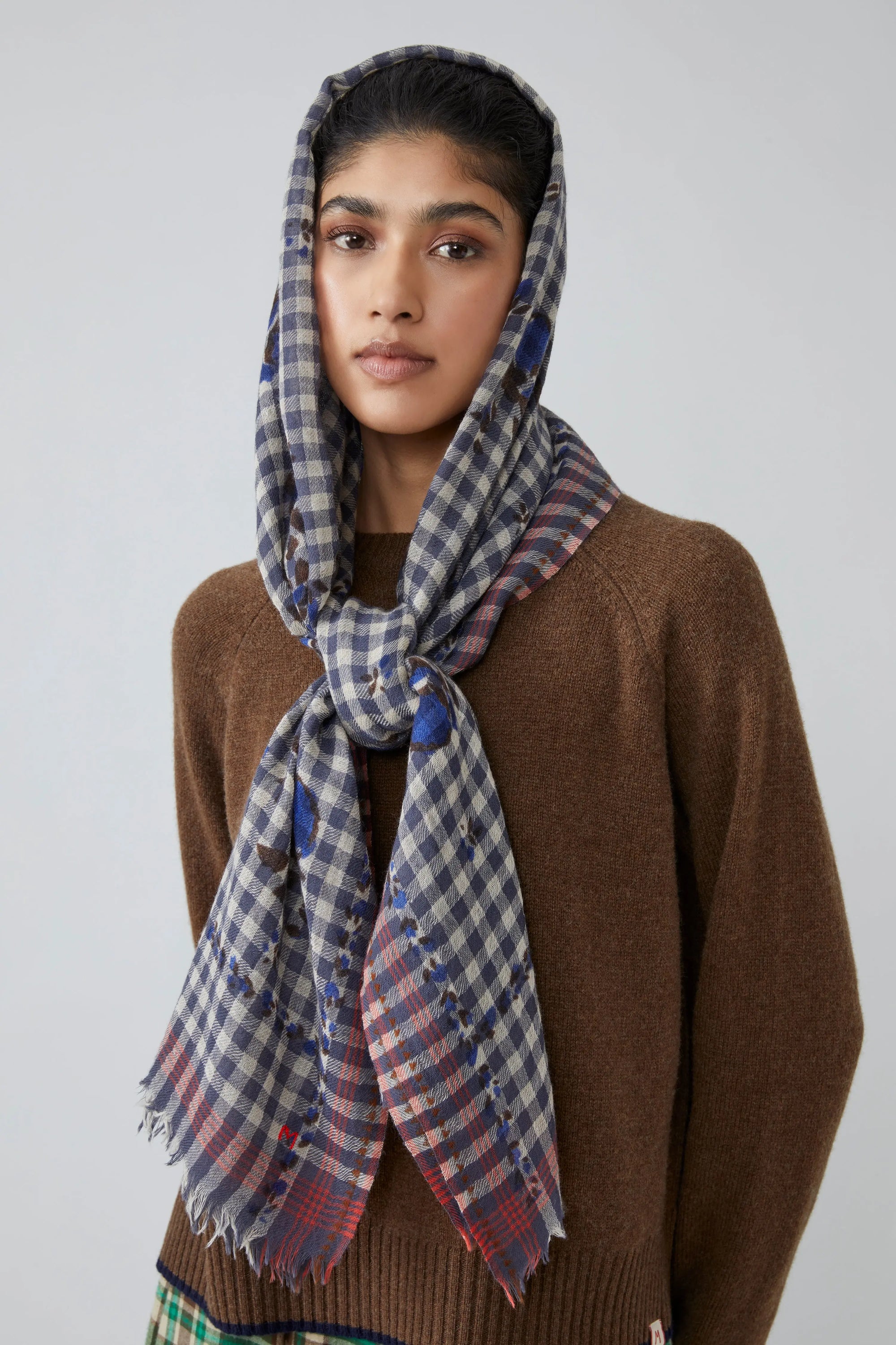 Echarpe N°693 Flowers Slate Grey - Moismont