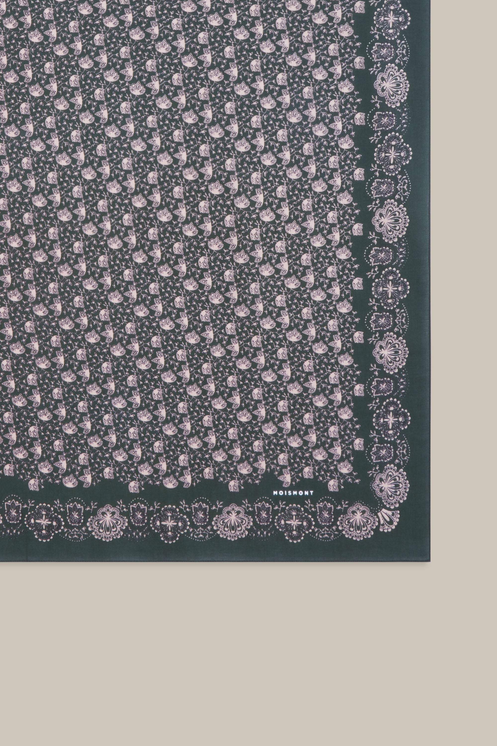 Foulard Milan N°675 Celtic