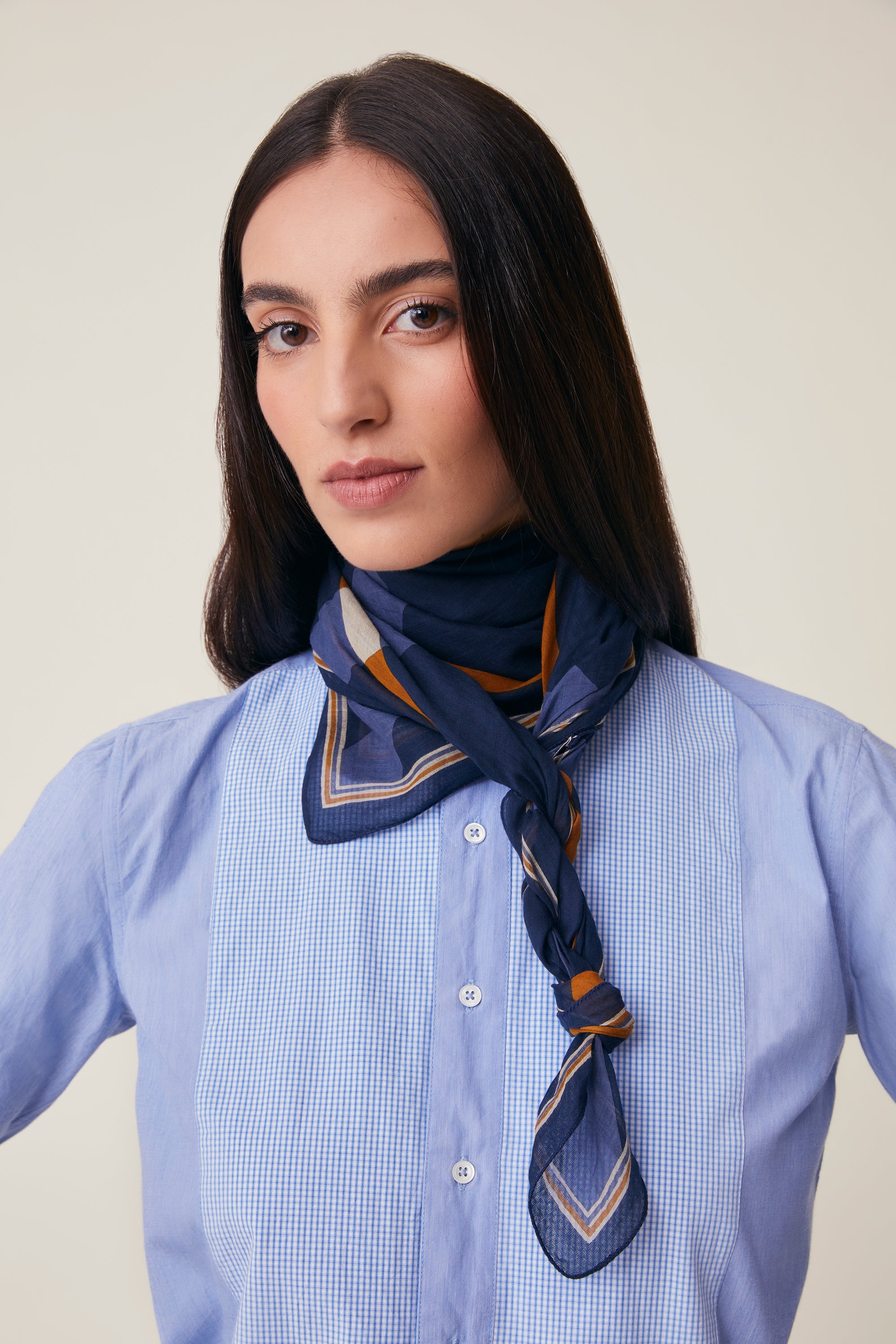 Arena Scarf N°846 Comedia