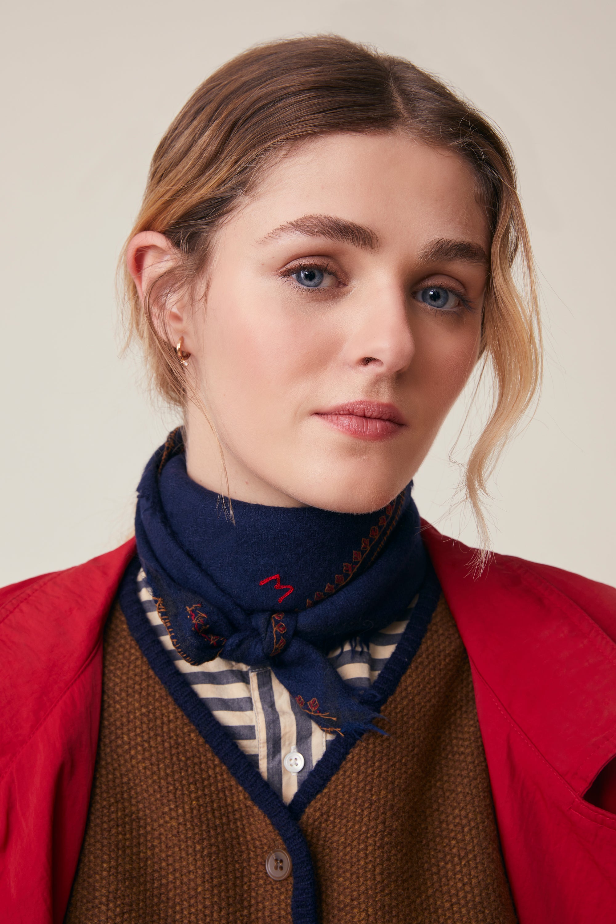 Foulard Idol N°850 Embroidery Comedia