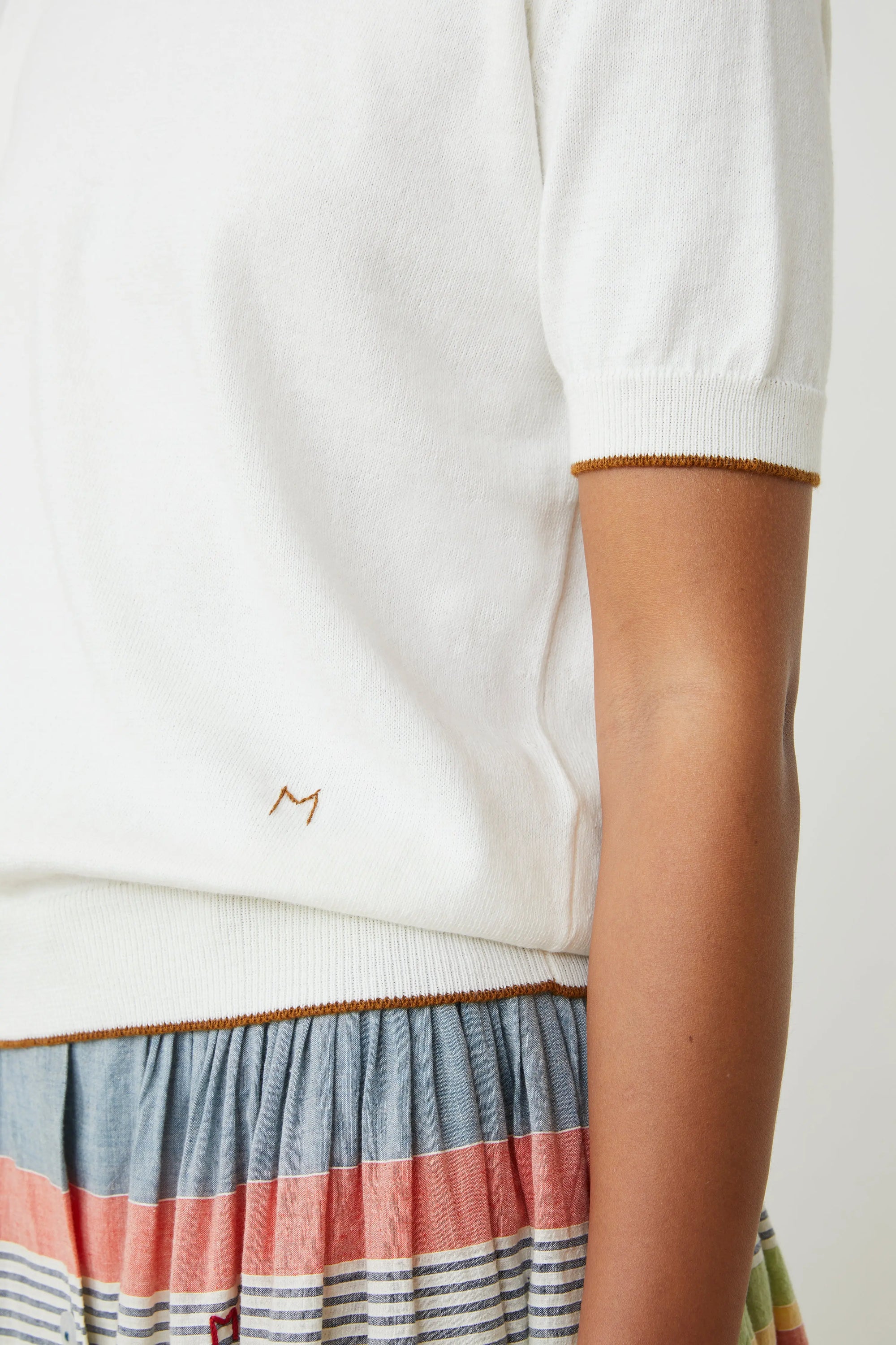 Pull Nelly N°222 Letter