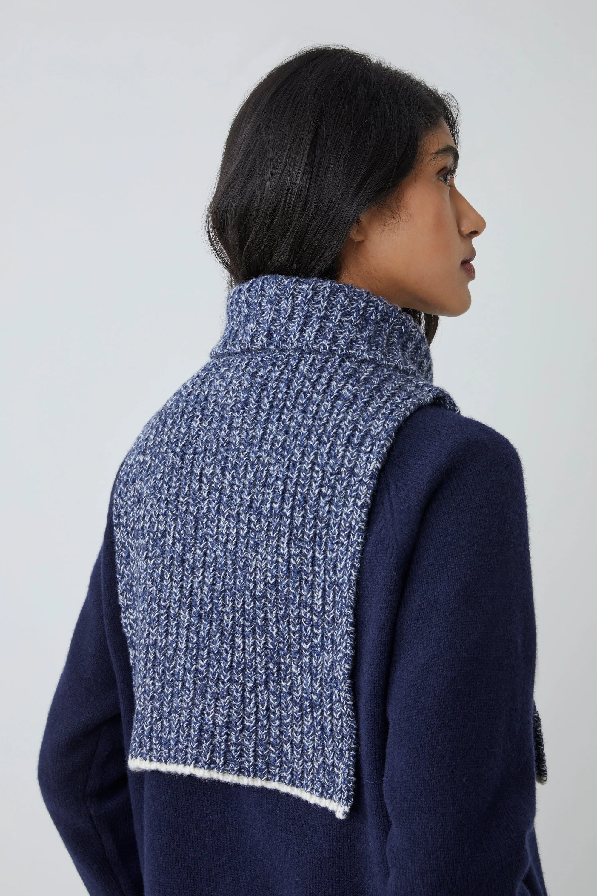 Plastron Lise N°213 Indigo - Moismont