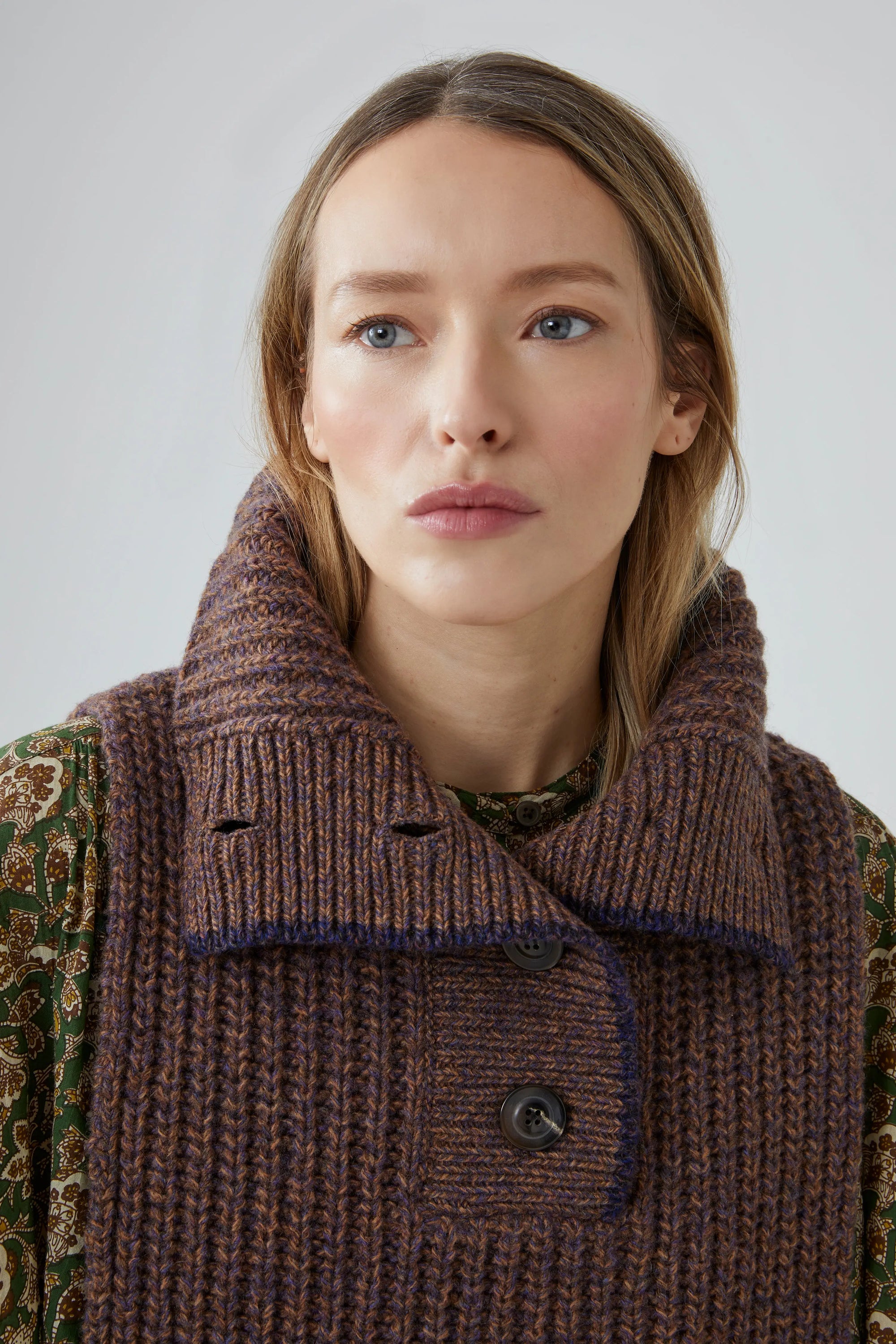 Plastron Lise N°213 Toffee - Moismont