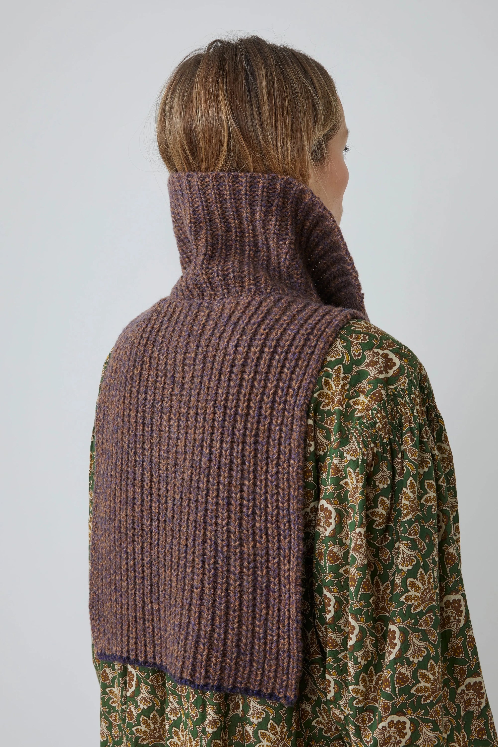 Plastron Lise N°213 Toffee - Moismont